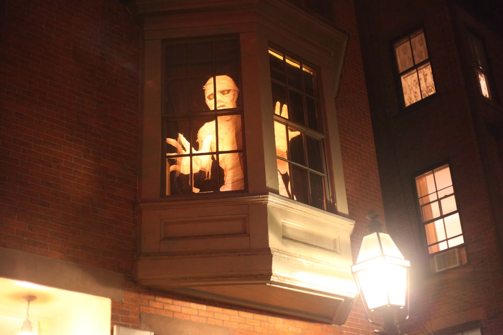 halloween on beacon hill. - Tales of Me and the Husband